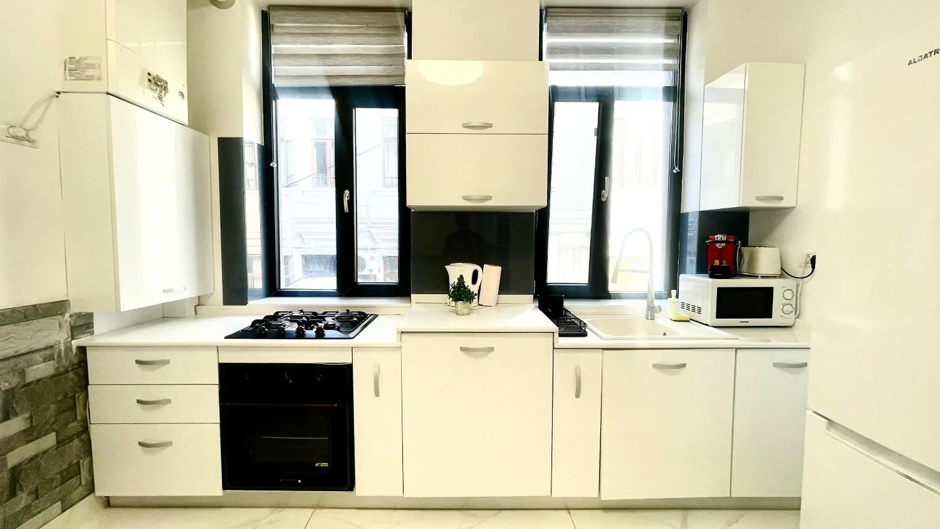 Apollo 2 Apartment Bucharest 0*,  Romania